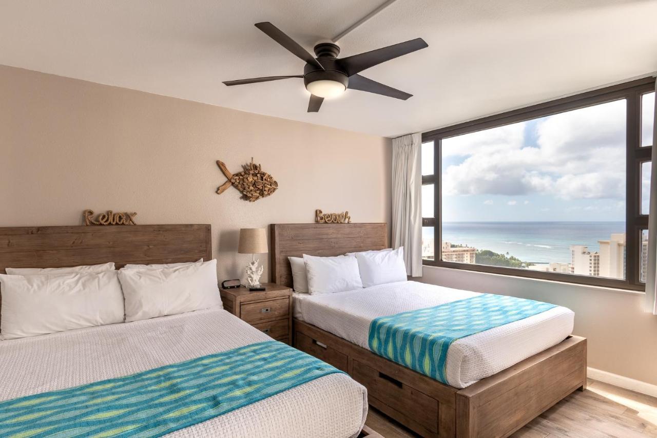 Deluxe 32nd Floor Condo - Gorgeous Ocean Views, Free Wifi&Parking! Honolulu Buitenkant foto